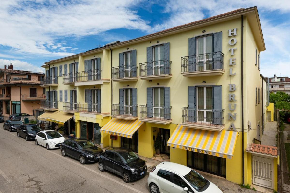 Hotel Bruna มาร์ตินซิกูโร ภายนอก รูปภาพ